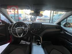 تۆیۆتا کامری